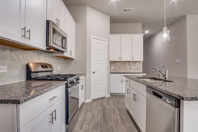 Building Photo - 7765 Moosewood Dr