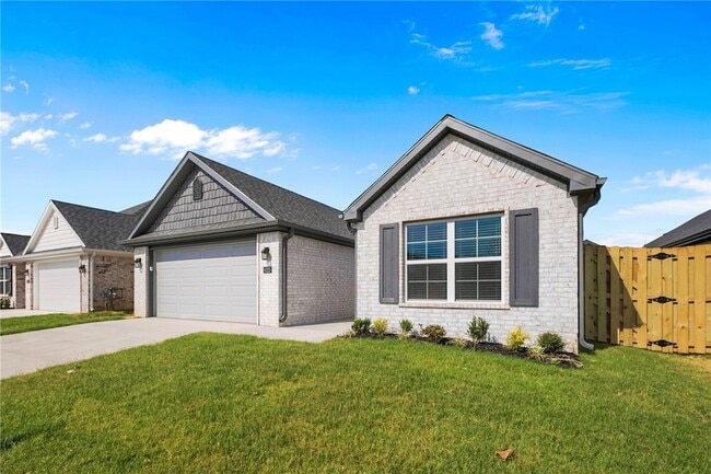 Photo - 4225 W Barhem Drive House