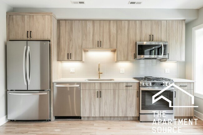 Foto del edificio - 2534 N Campbell Ave