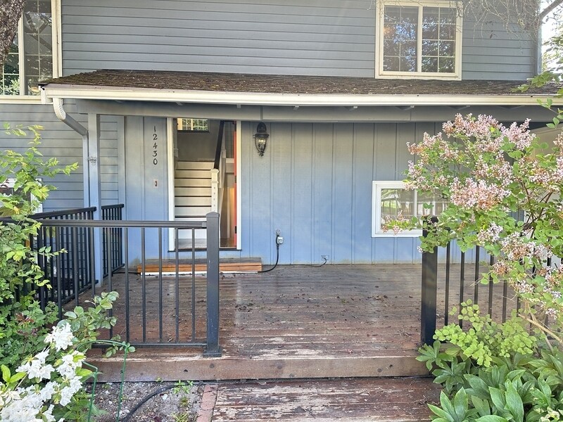 Foto principal - 12430 98th Ave NE