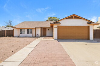 Building Photo - 8204 N 60th Dr