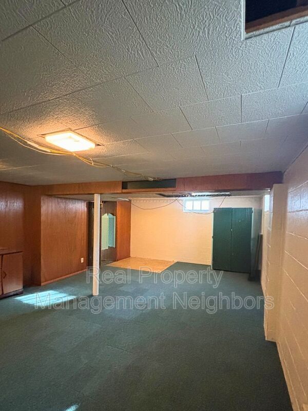 Foto del edificio - 3466 McCracken St