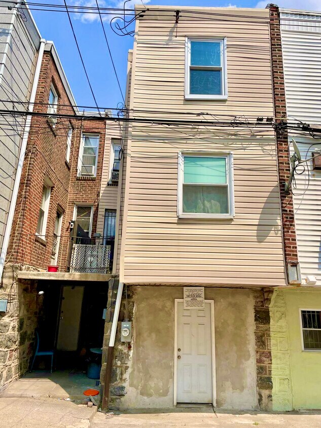 Building Photo - 3934 Glendale St