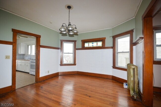 Foto del edificio - 308 Hoboken Rd