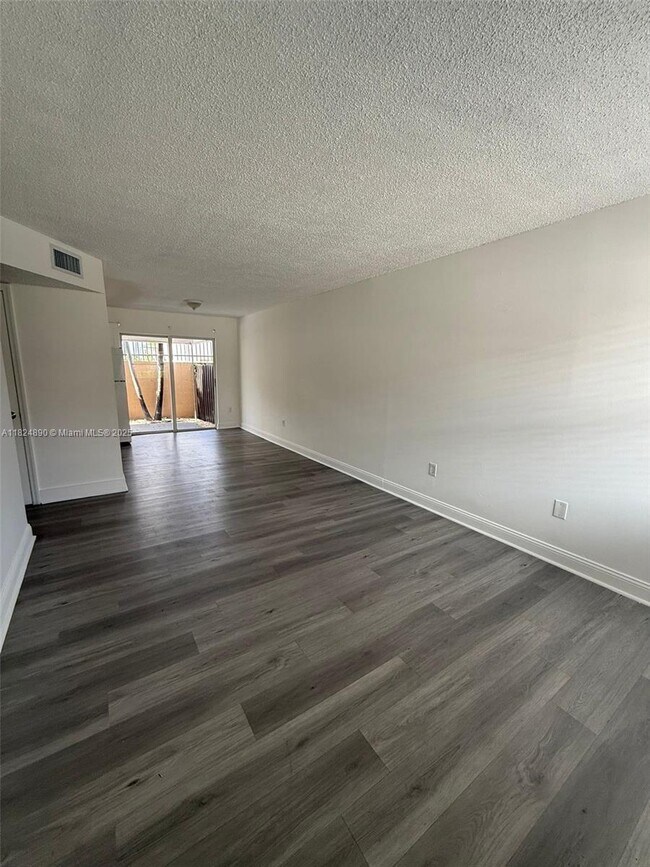 Foto del edificio - 5491 W 24th Ave