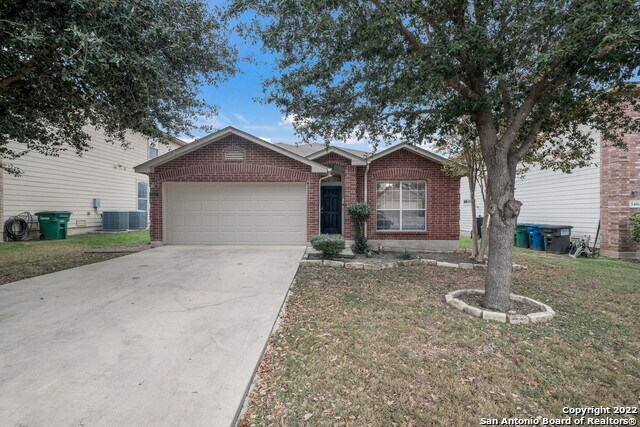 Building Photo - 5402 Duke Field