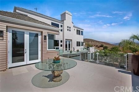 Foto del edificio - 27391 Silver Creek Dr