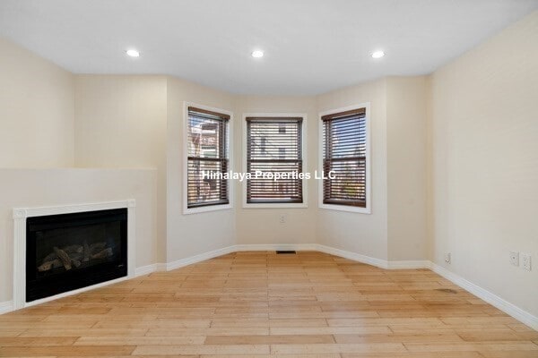 Building Photo - 65 Calumet St