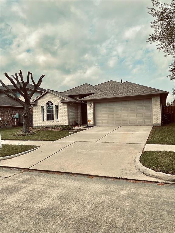 Foto del edificio - 911 Christopher Ln