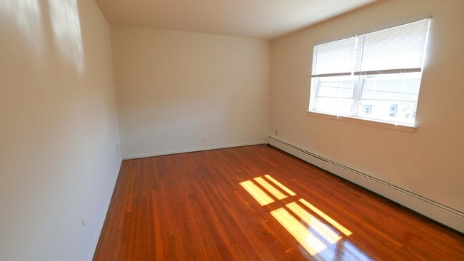 Building Photo - Westgate Apartments