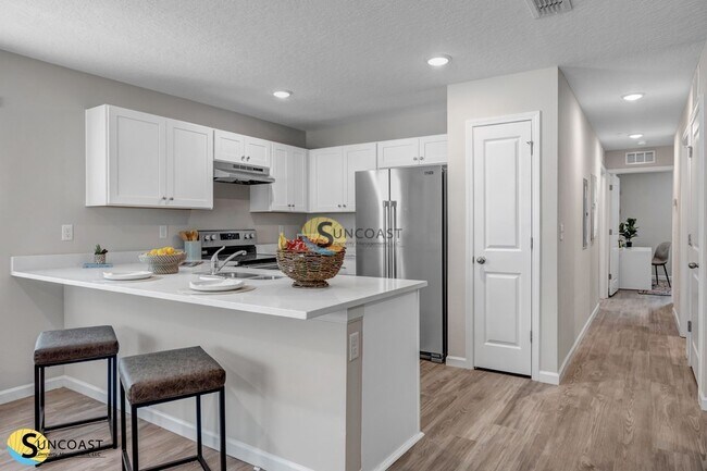 Building Photo - 6505 Breezy Oaks Wy