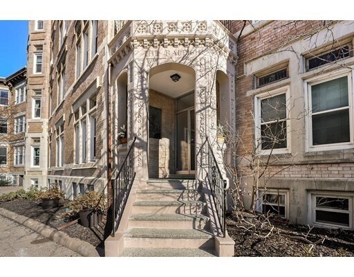 Building Photo - 3 Englewood Ave