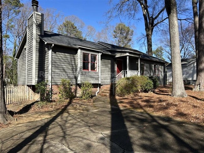 Building Photo - 2009 Quail Forest Dr