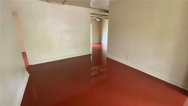 Building Photo - 209 Schirra Pl