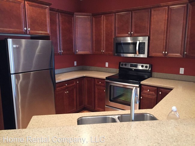 Building Photo - 3 br, 3.5 bath House - 4339 Stratton Blvd