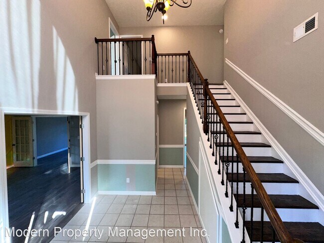 Building Photo - 4 br, 2.5 bath House - 151 Hemingway Place