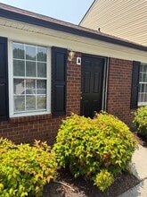 Building Photo - 3527 Lynhaven Dr