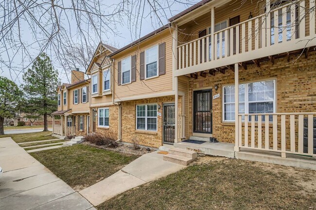 Building Photo - Cozy Furnished Home in Quiet Louisville Neighborhood