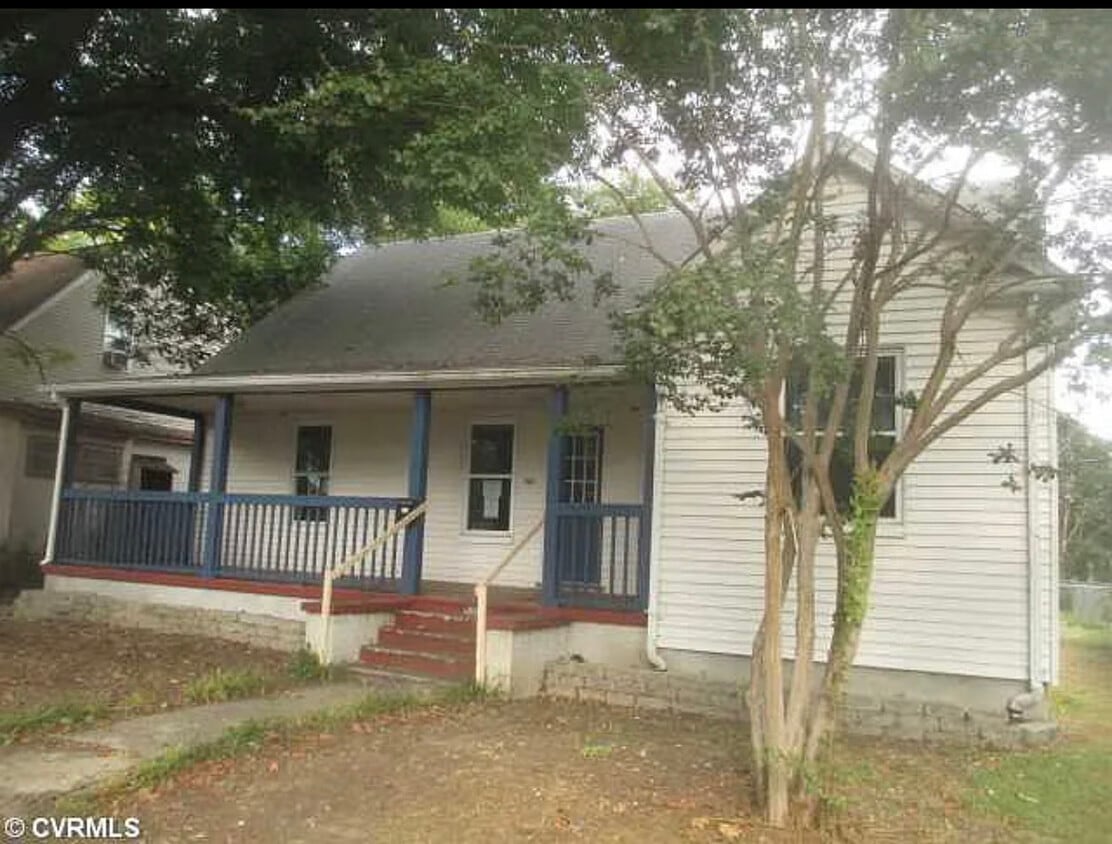 Primary Photo - 501 N 8th Ave