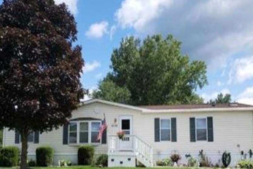 Sashabaw Meadows Apartments Clarkston, MI