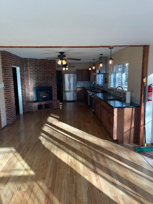 Foto del edificio - 2550 S Dahlia St