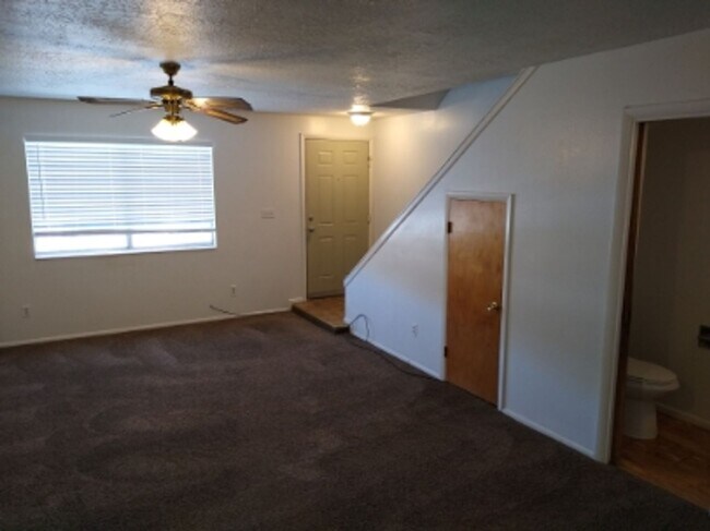 Building Photo - 101 N 1850 W