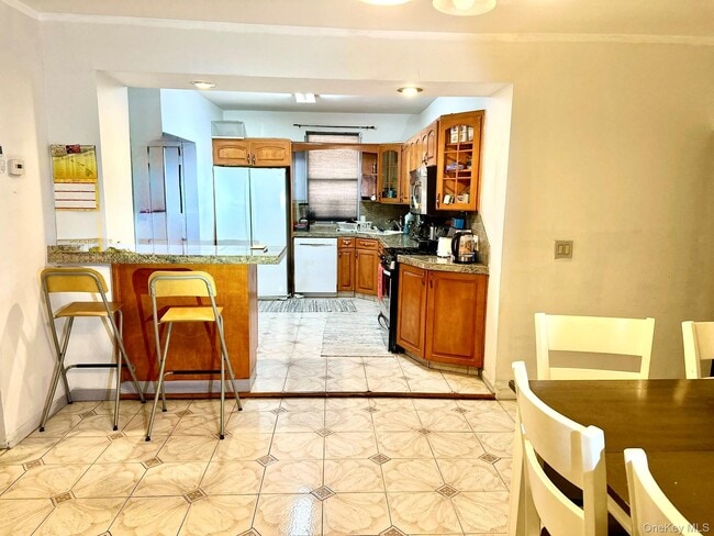 Foto del edificio - 84-39 Lefferts Blvd