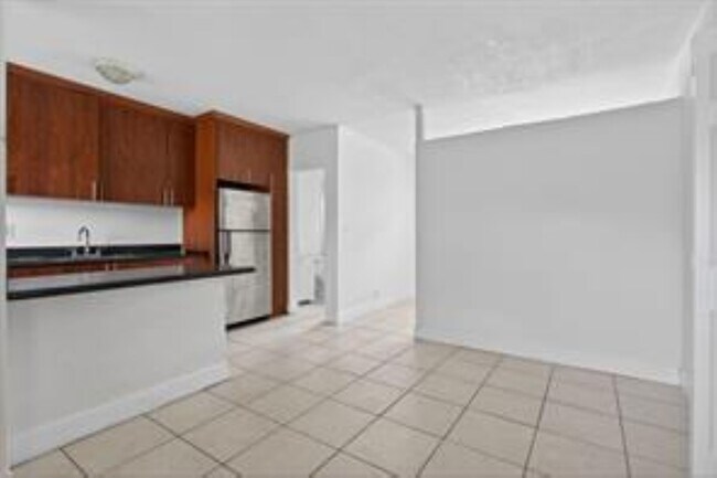 Foto del edificio - 4071 N Dixie Hwy