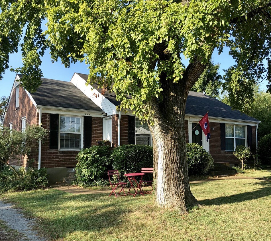 Front Yard - 5581 Knob Rd