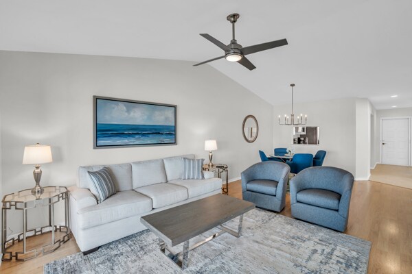 Building Photo - 7766 Emerald Cir