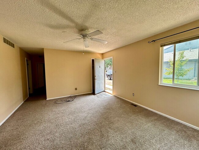 Foto del edificio - 2 Bedroom South Boulder Condo Available fo...