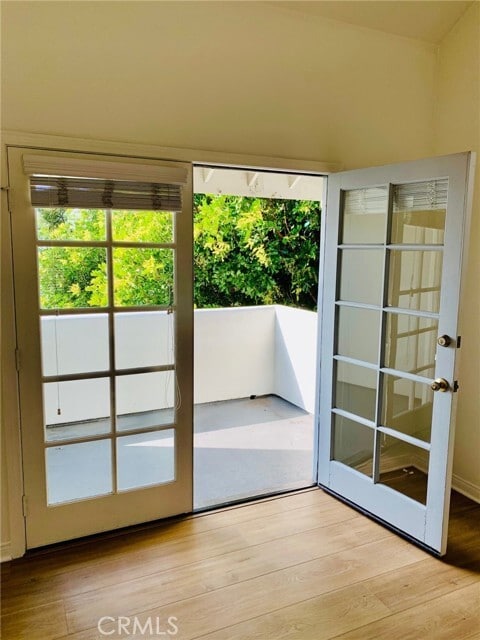 Building Photo - 157 Avenida Miramar