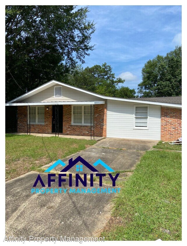 Foto principal - 4 br, 2 bath House - 329 Wisconsin Avenue