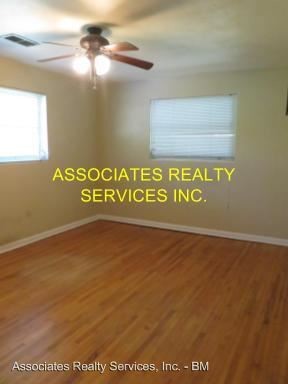 Foto del edificio - 4 br, 2 bath House - 3435 NW 7th PL