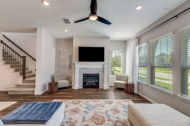 Foto del edificio - 3309 Sarala Ct