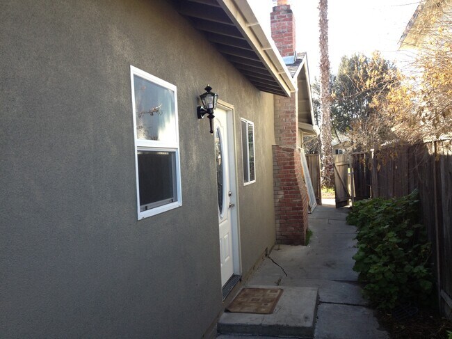 Building Photo - 775 Calero Ave