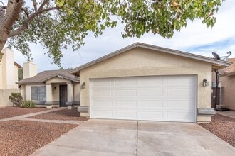 Building Photo - 4447 N 87th Ave