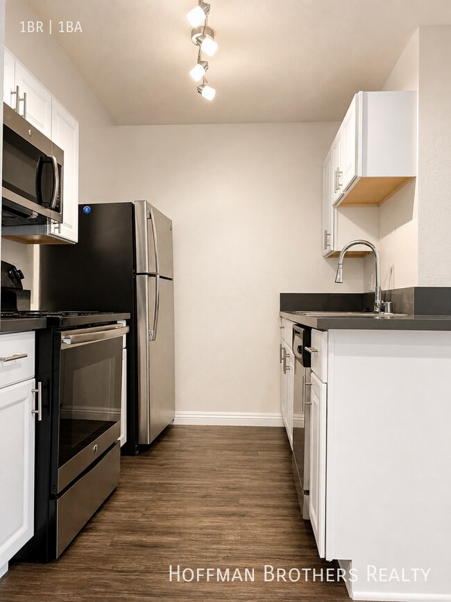 Foto del edificio - 4124 N Eagle Rock Blvd