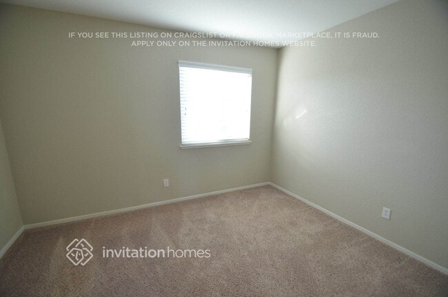 Foto del edificio - 3020 Twin Creeks Ln