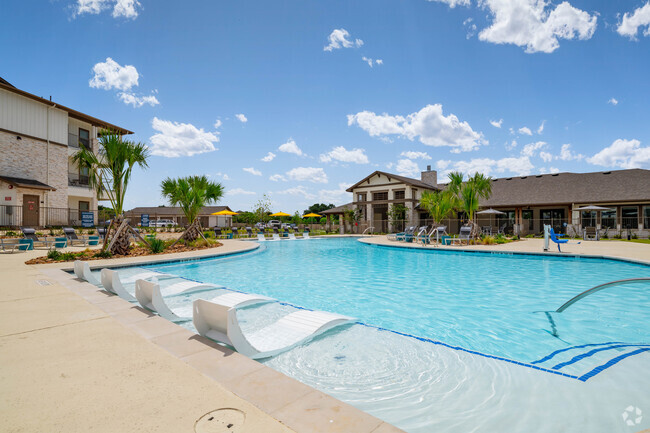 Piscina - Grand at Cibolo