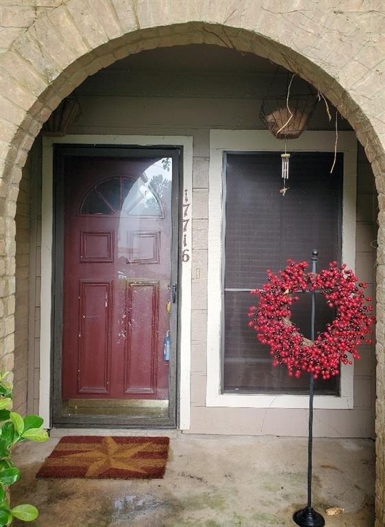 17716 Kings Park Ln, Houston, TX 77058 Condo for Rent in Houston, TX