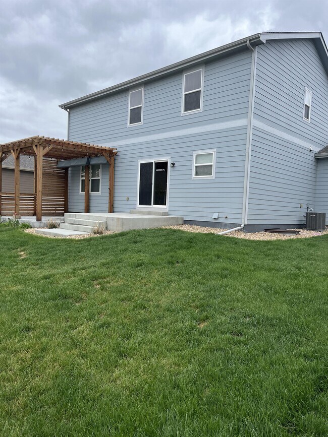 863 Sunlight Peak Dr, Severance, CO 80550 House for Rent in Severance