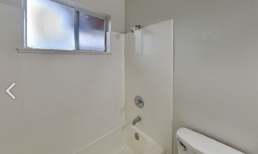 Foto del edificio - 2218 E Broadway Rd