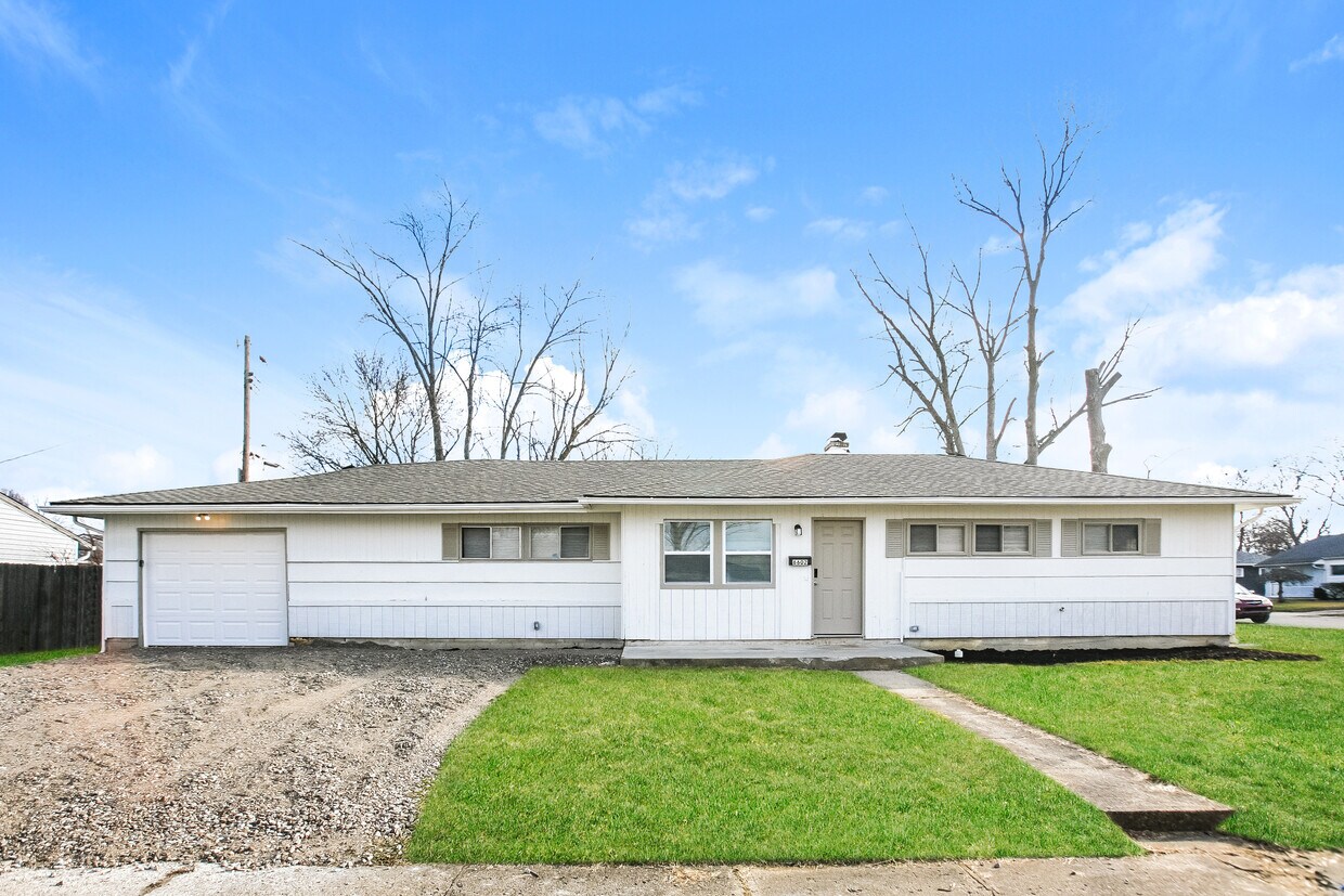 Primary Photo - 6602 E 47th St