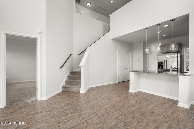 Foto del edificio - 7334 Chipley Dr