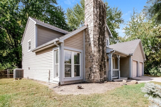 Building Photo - 1750 Catalano Dr
