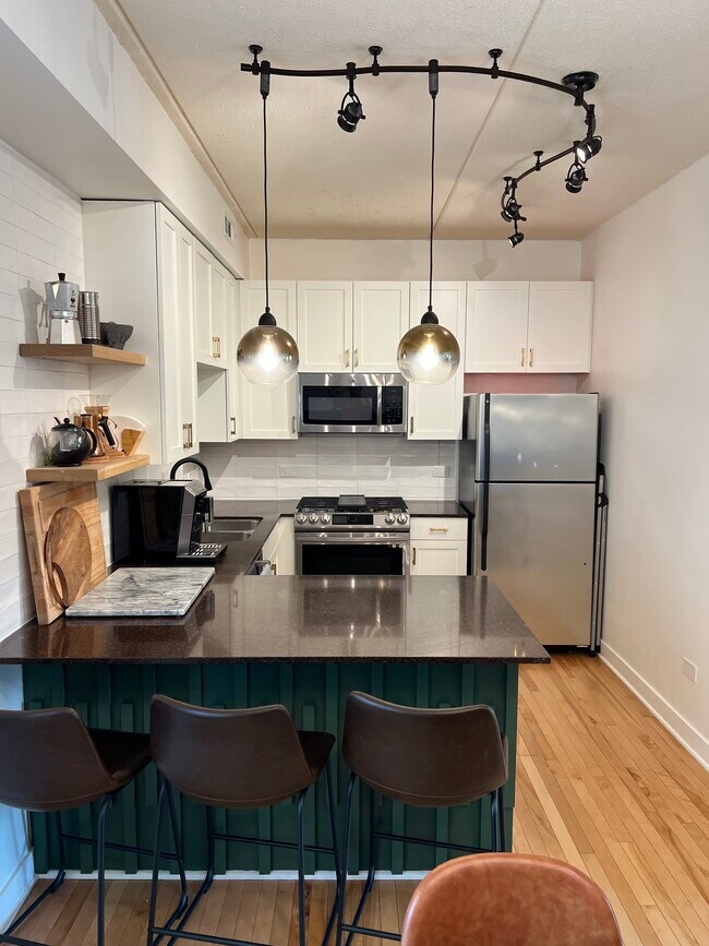 Foto del edificio - 4260 N Broadway