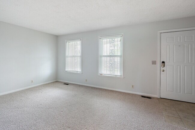 DJI_0657 - 3841 Dubois Dr