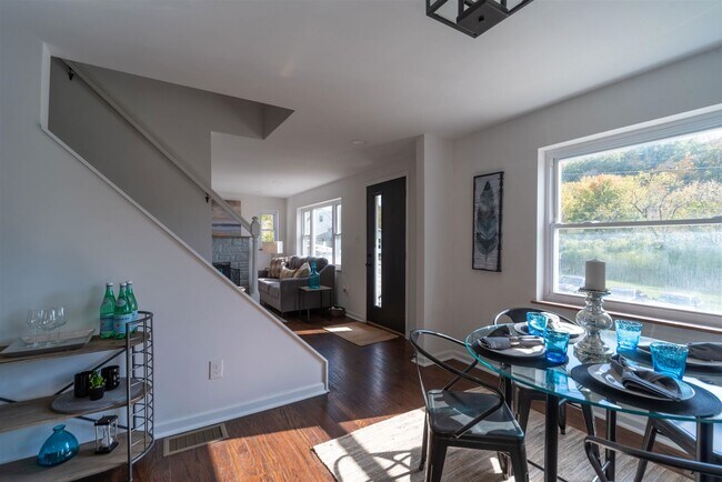 Foto del edificio - 131 Chesapeake Ave