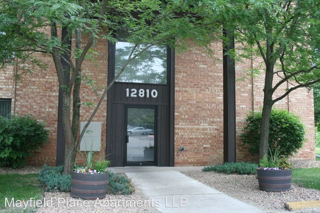 Foto del edificio - 12800 Germane Ave